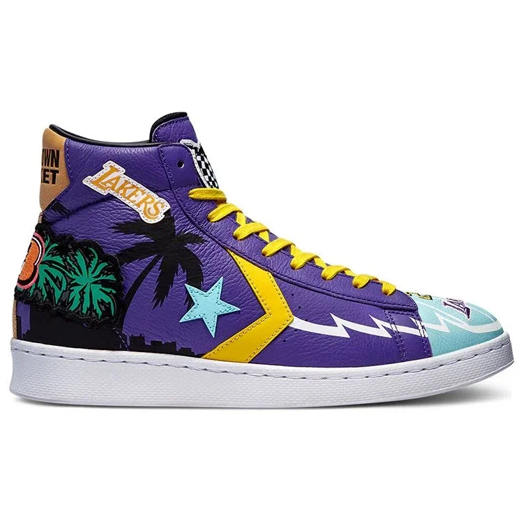 Chinatown Market x Pro Leather High “Lakers Championship Giacca” Chinatown Market x Pro Leather High “Lakers Championship Giacca”
