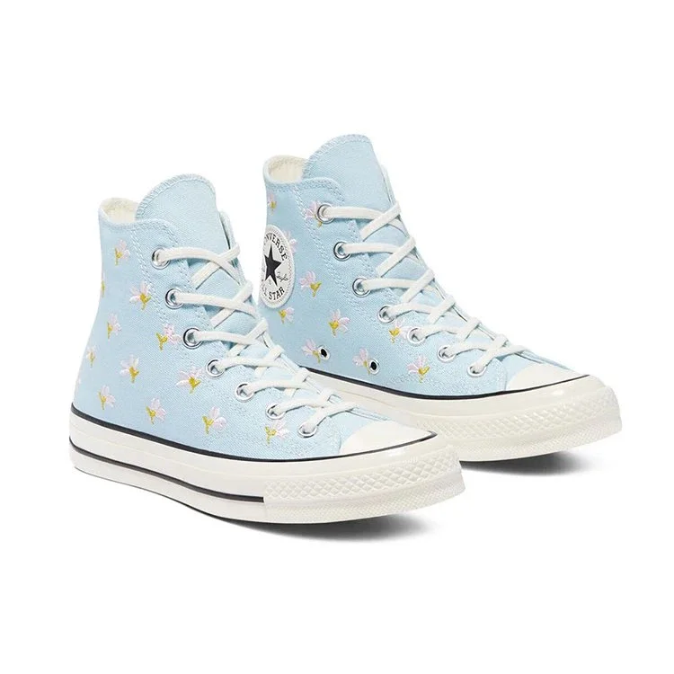 Chuck 70 High “Stampa floreale ricamata – Blu chambray” Chuck 70 High “Stampa floreale ricamata – Blu chambray”