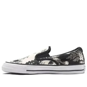 Chuck Taylor All Star Floral Print “Black White”