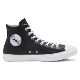 Chuck Taylor All Star in pelle “Black White”