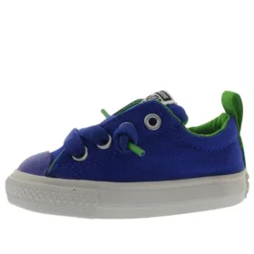 Chuck Taylor Street Slip “Blu”