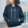Felpa con cappuccio in maglia larga con logo ricamato, nera