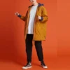 Giacca trapuntata con cappuccio a mezza lunghezza a colori contrastanti – Marrone