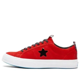 Hello Kitty x One Star Low Top “Rosso”