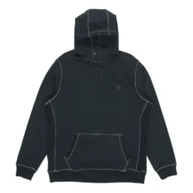 Maglia sportiva nera con logo ricamato