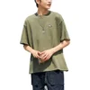 Maglietta con toppa Sneaker Taglie asiatiche “Verde”