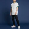 Maglietta oversize con collo rotondo e tasca Renew Taglie asiatiche “Beige”