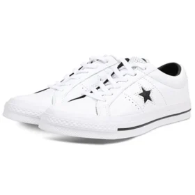 One Star in pelle traforata, modello basso “White Black”