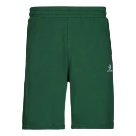 Pantaloncini in pile Go-To con motivo a stella e chevron ricamati, vestibilità standard, taglie asiatiche “Verde”