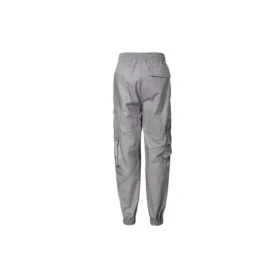 Pantaloni della tuta Converse x Feng Chen Wang Converse Edition Future Classic Taglie asiatiche “Grigio” Pantaloni della tuta Converse x Feng Chen Wang Converse Edition Future Classic Taglie asiatiche “Grigio”