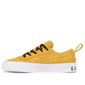 RSVP Gallery x One Star Low Top “Giallo”