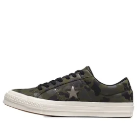 Stampa mimetica verde One Star